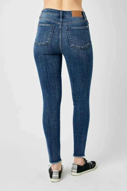 Judy Blue Full Size  High Waist Distressed Skinny Jeans