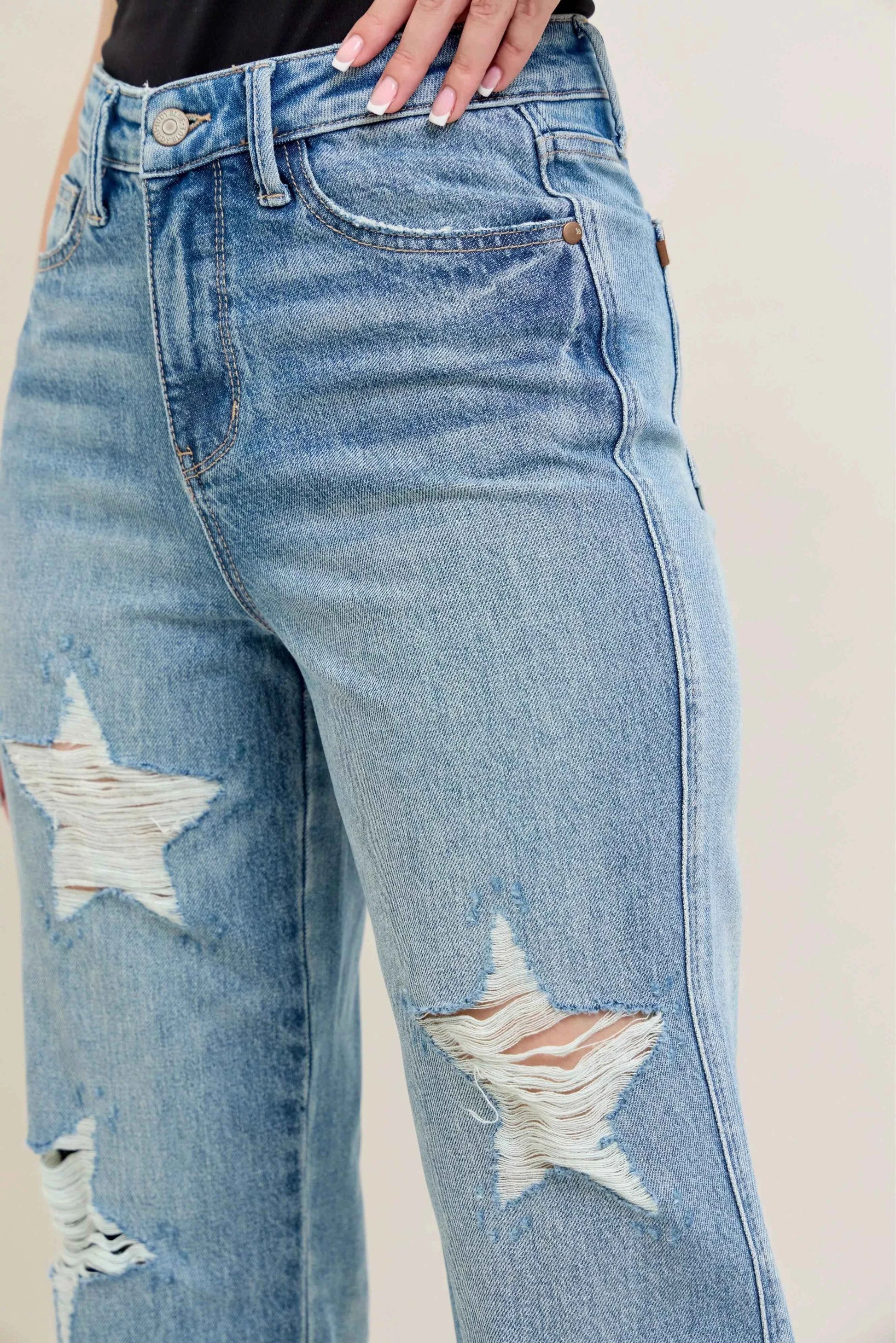 Judy Blue Full Size High Waist  Rigid Magic Star Shaped Destroy 90's Straight Jeans Plus Size